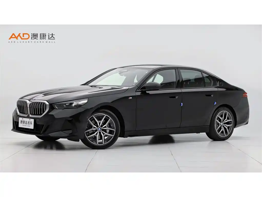 BMW 5 Series (Import) 2025