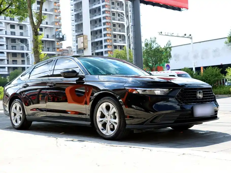 Honda Accord — миниатюра 8
