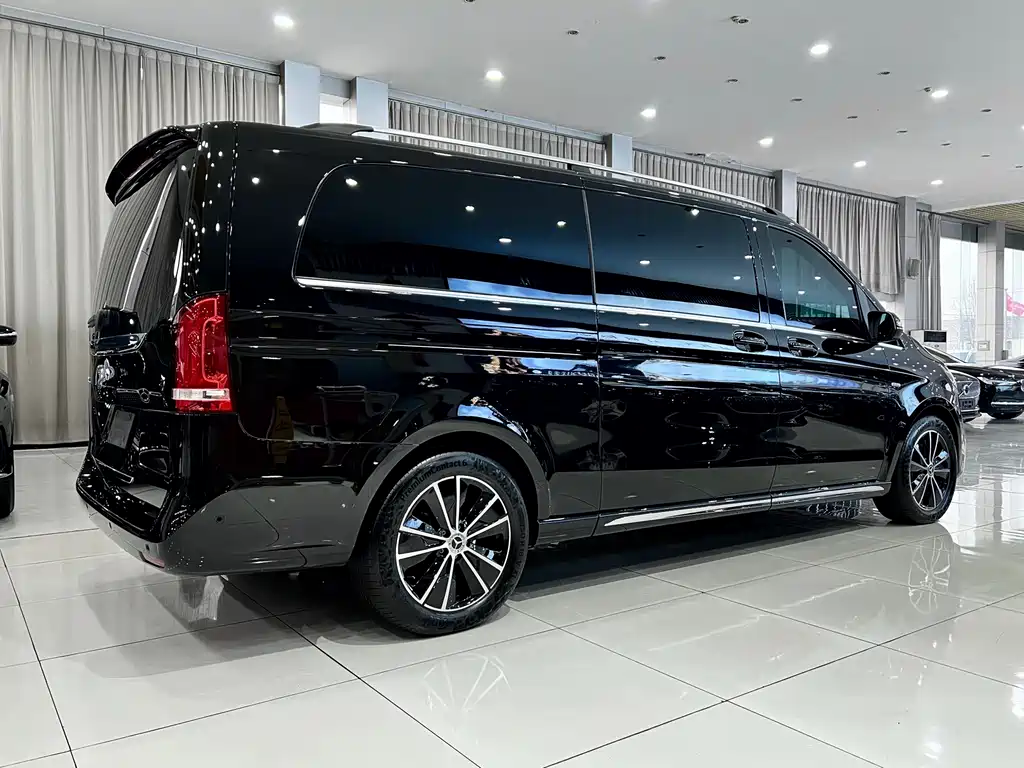 Mercedes-Benz V-Class V 2022 V 260 L Luxury