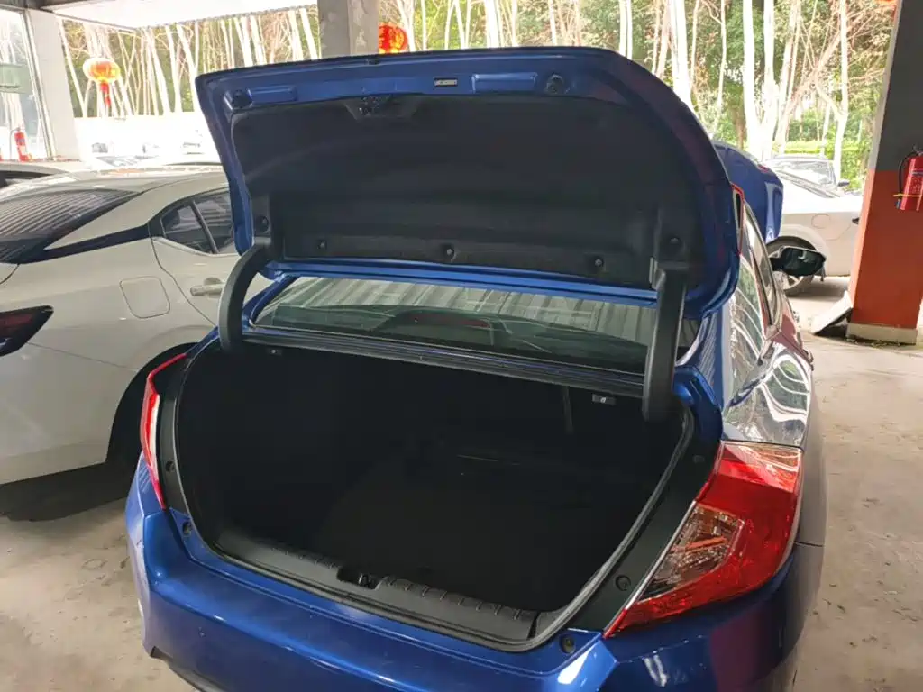 Honda Civic — миниатюра 19