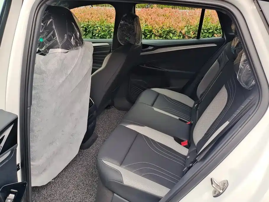 Volkswagen ID.4 Crozz — миниатюра 11