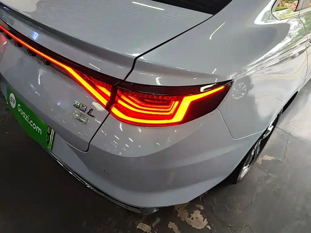 Geely L HiP — миниатюра 8