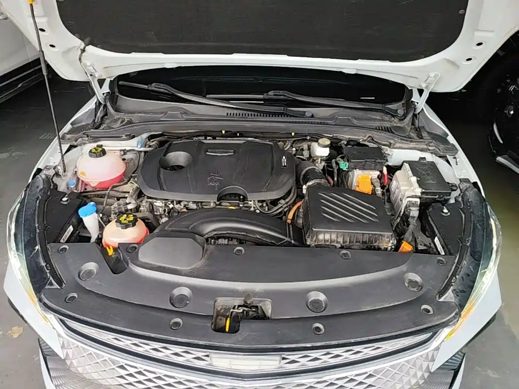 Geely L HiP — миниатюра 20