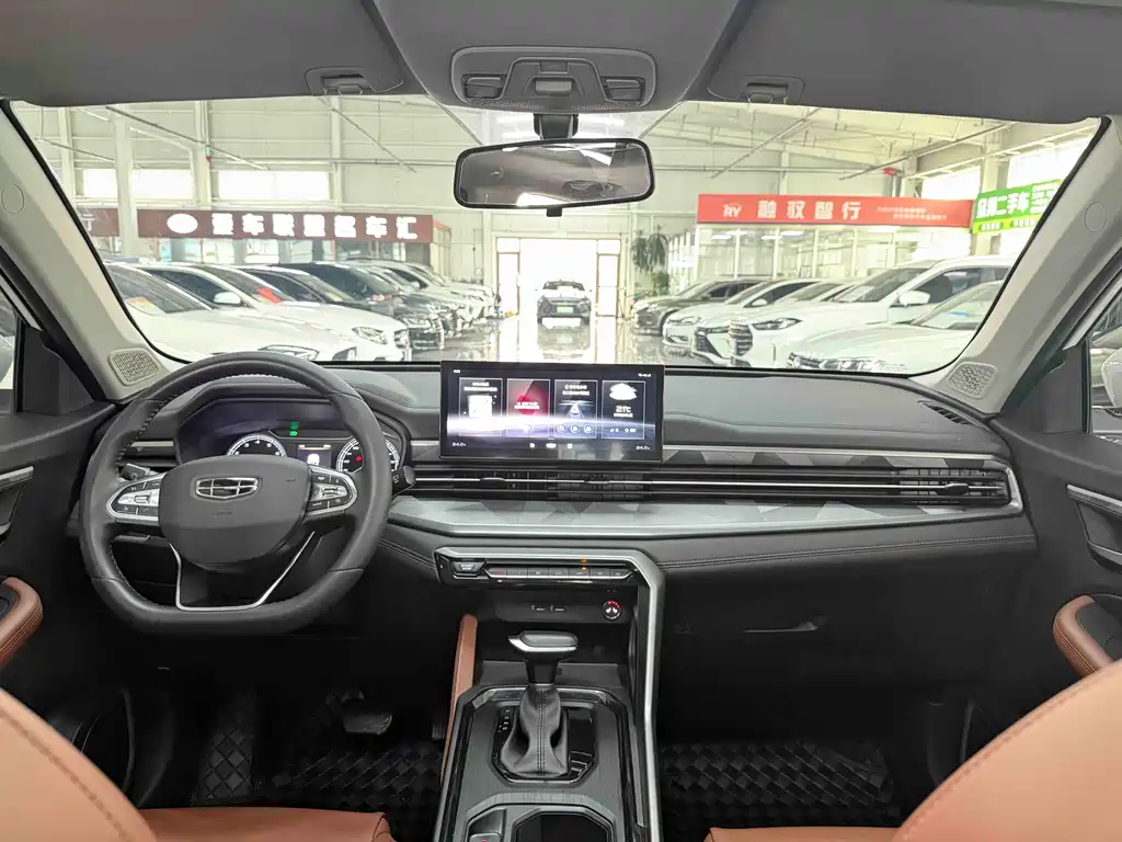 Geely Vision X6 — миниатюра 14