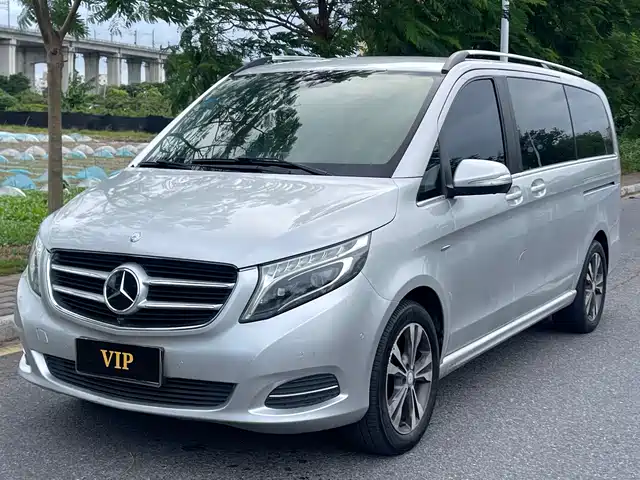 Mercedes-Benz V-Class 2016 V 260 — фото 1