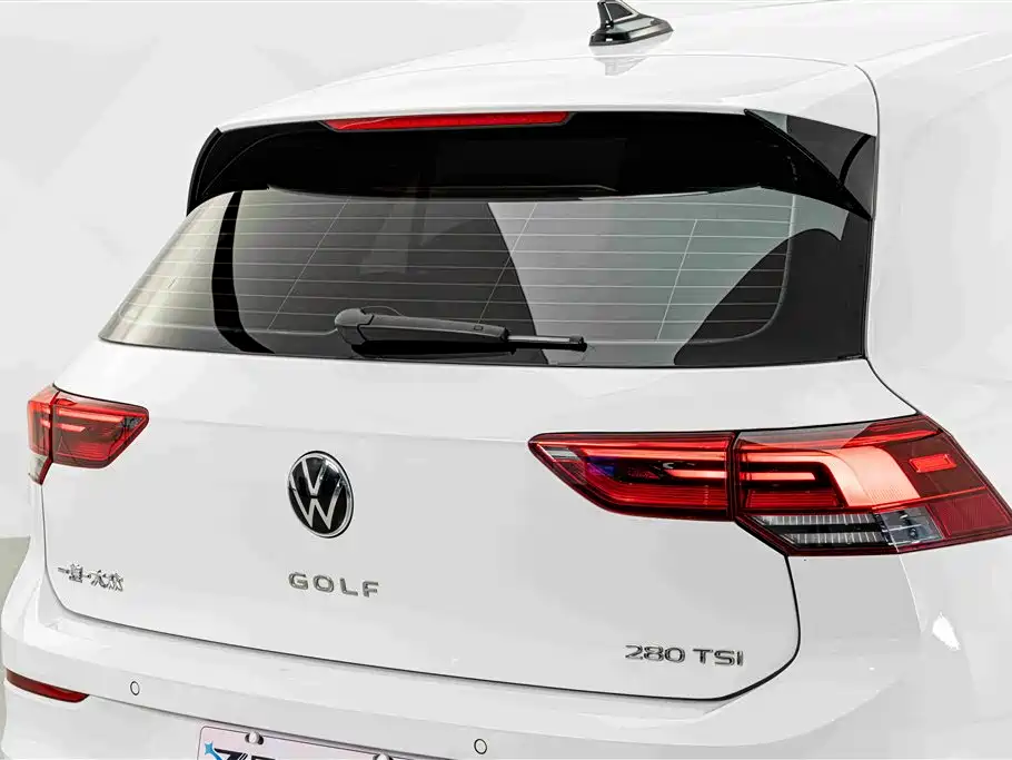Volkswagen Golf — миниатюра 8