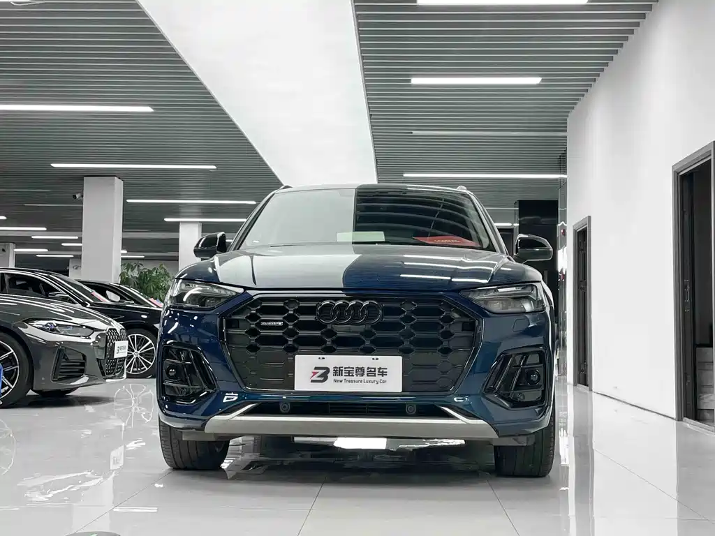 Audi Q5L — миниатюра 2