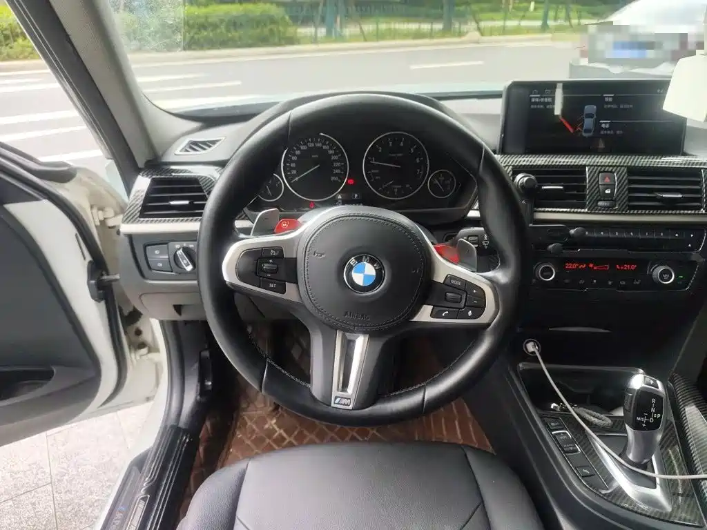 BMW 3 Series — миниатюра 3