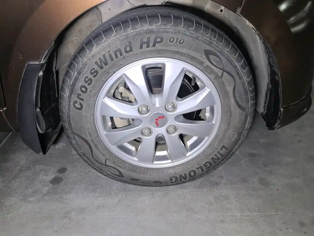 Wuling Hongguang — миниатюра 8