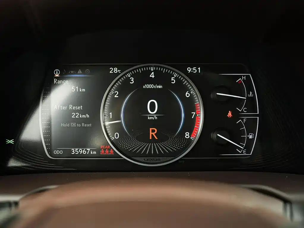 Lexus ES — миниатюра 22