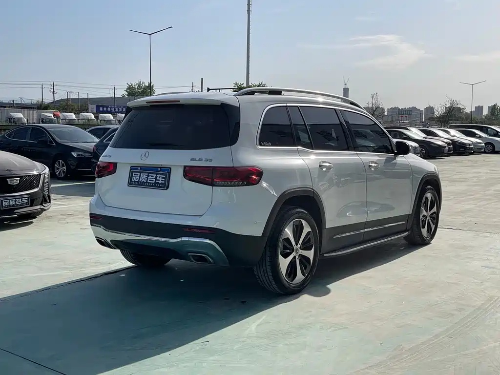 Mercedes-Benz GLB - фото 16