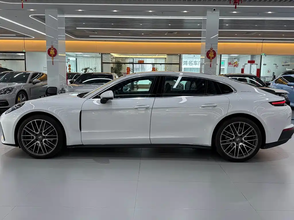 Porsche Panamera 2026 Panamera 4 Executive Long Wheelbase 2.9T