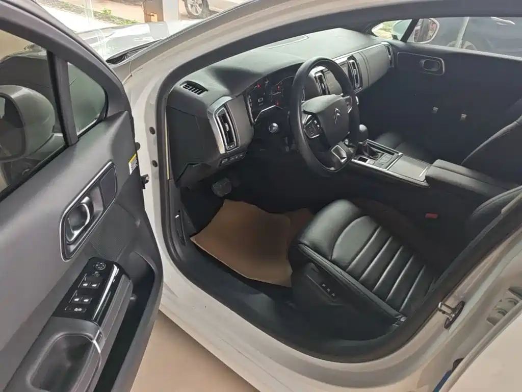 Citroen C6 — миниатюра 16