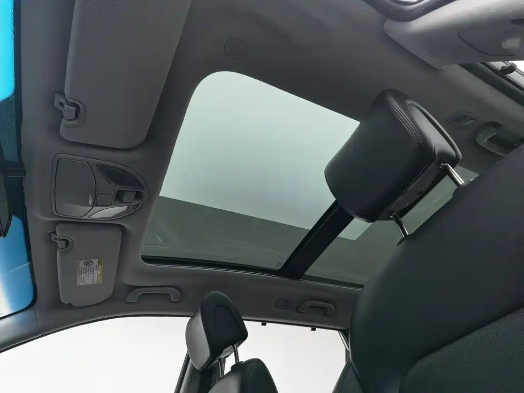 Hyundai Santa Fe — миниатюра 14
