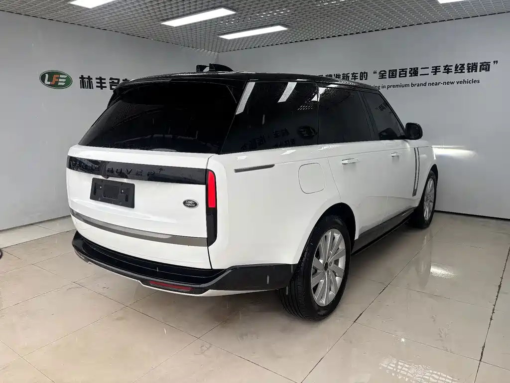 Land Rover Range Rover — миниатюра 4