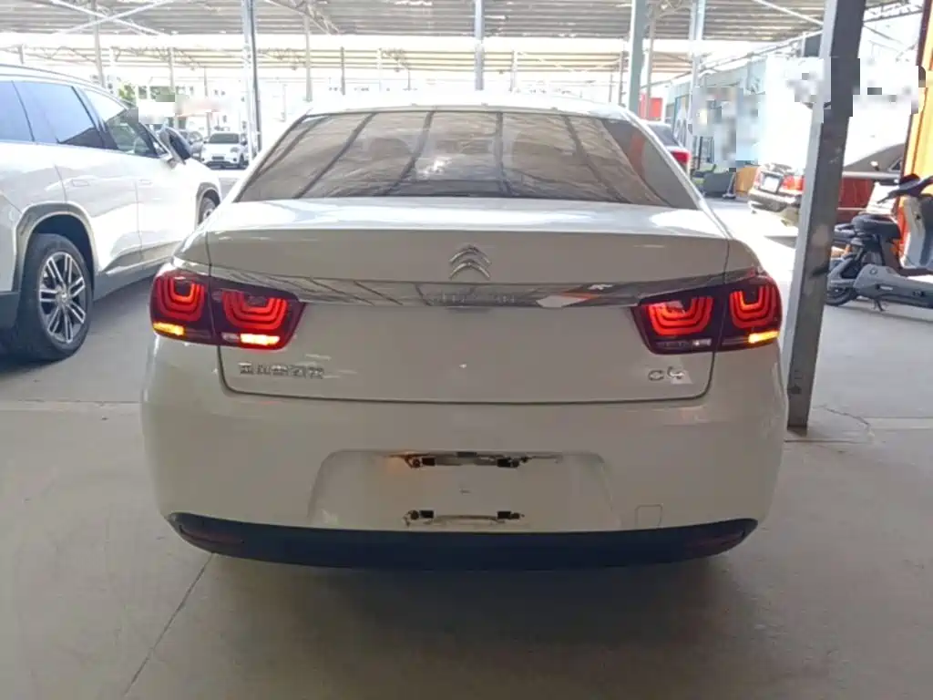 Citroen C4 — миниатюра 6
