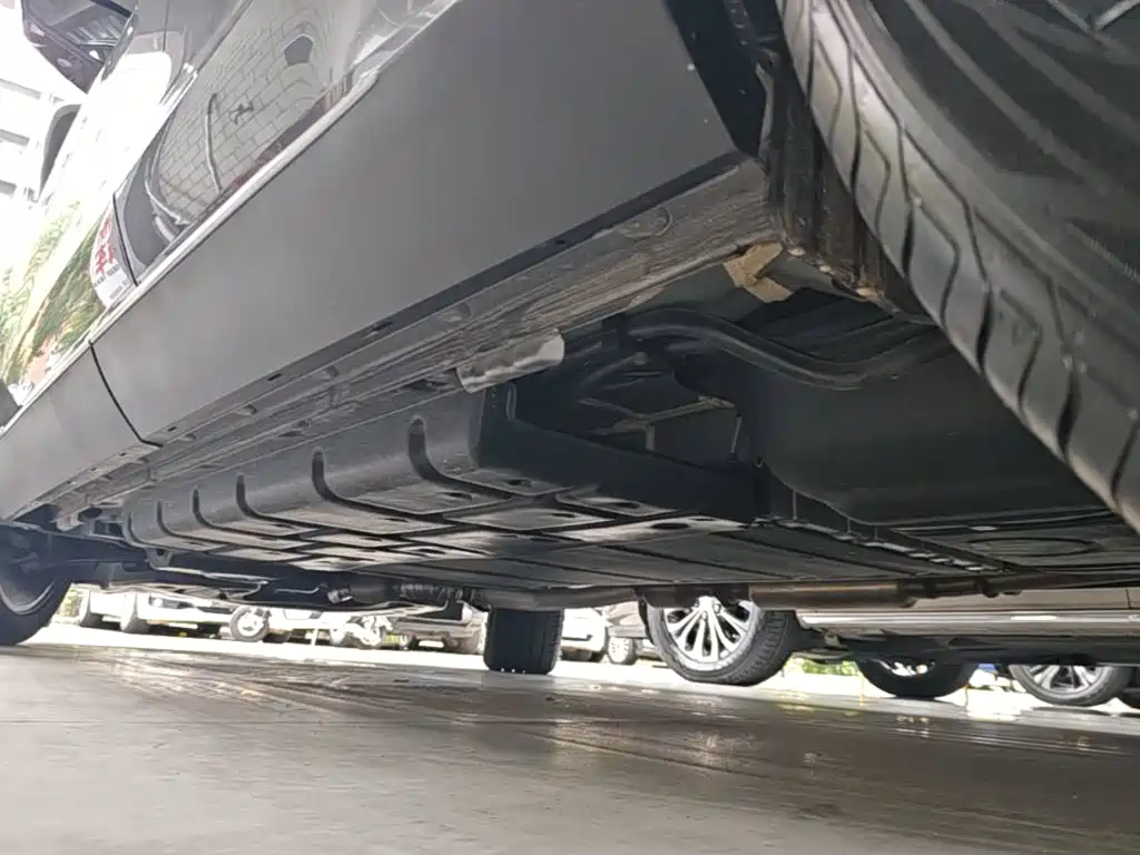 BYD PLUS New Energy — миниатюра 22