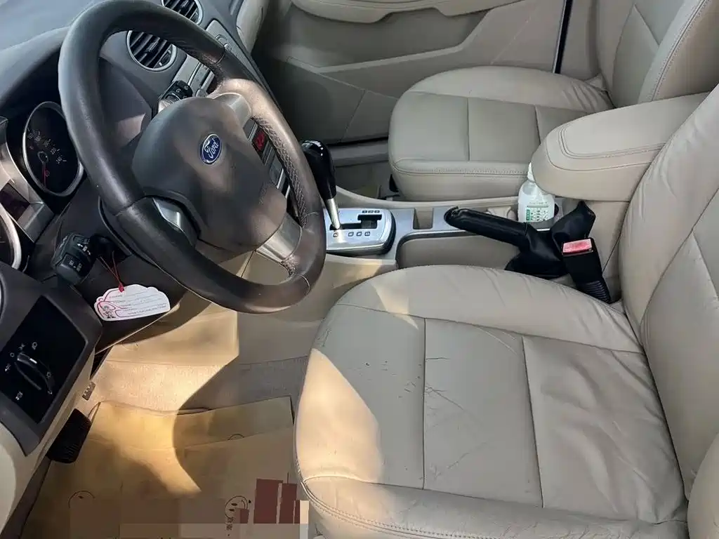 Ford Focus — миниатюра 4