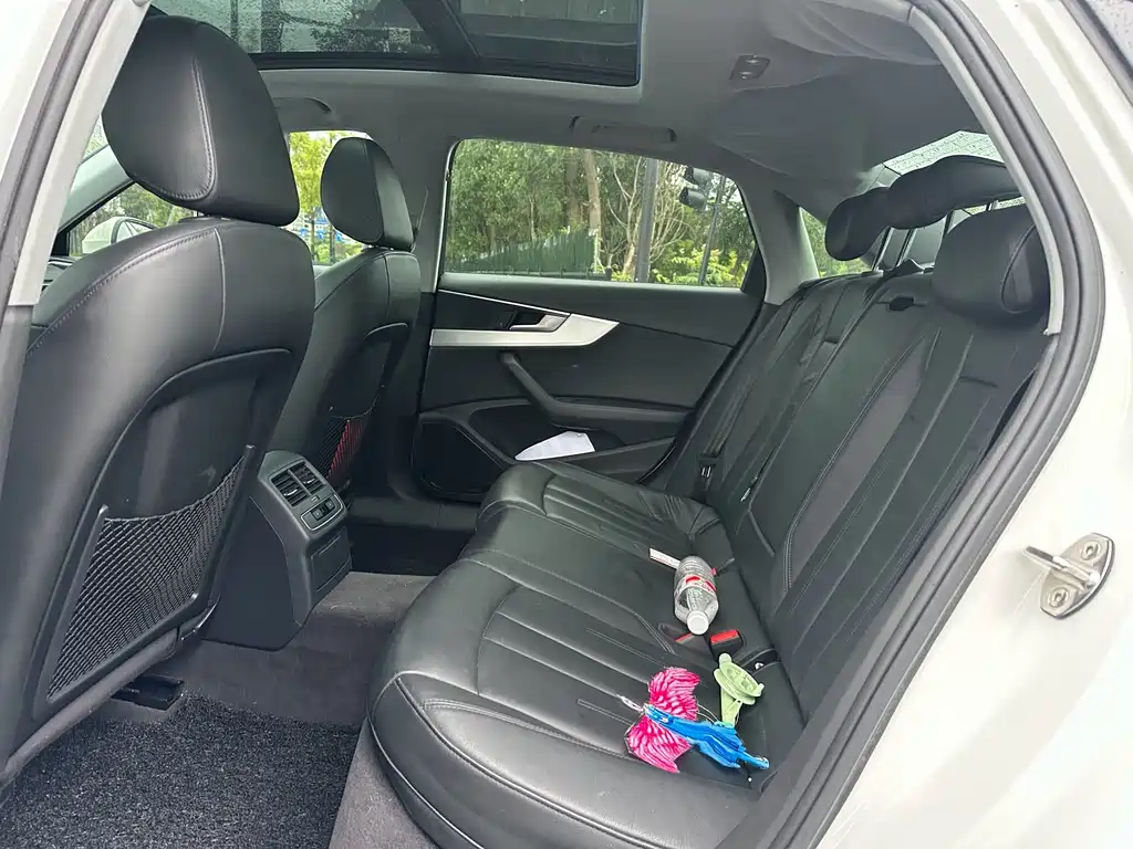 Audi A4L 2018 30 40 TFSI Fashion