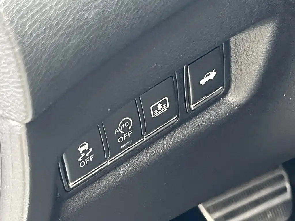 Infiniti Q50L 2.0T Luxury Sport Edition, фото 24