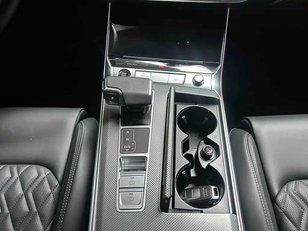 Audi A6L 2025 45 TFSI