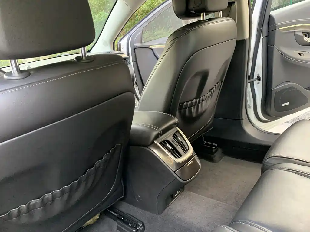 Buick LaCrosse — миниатюра 16