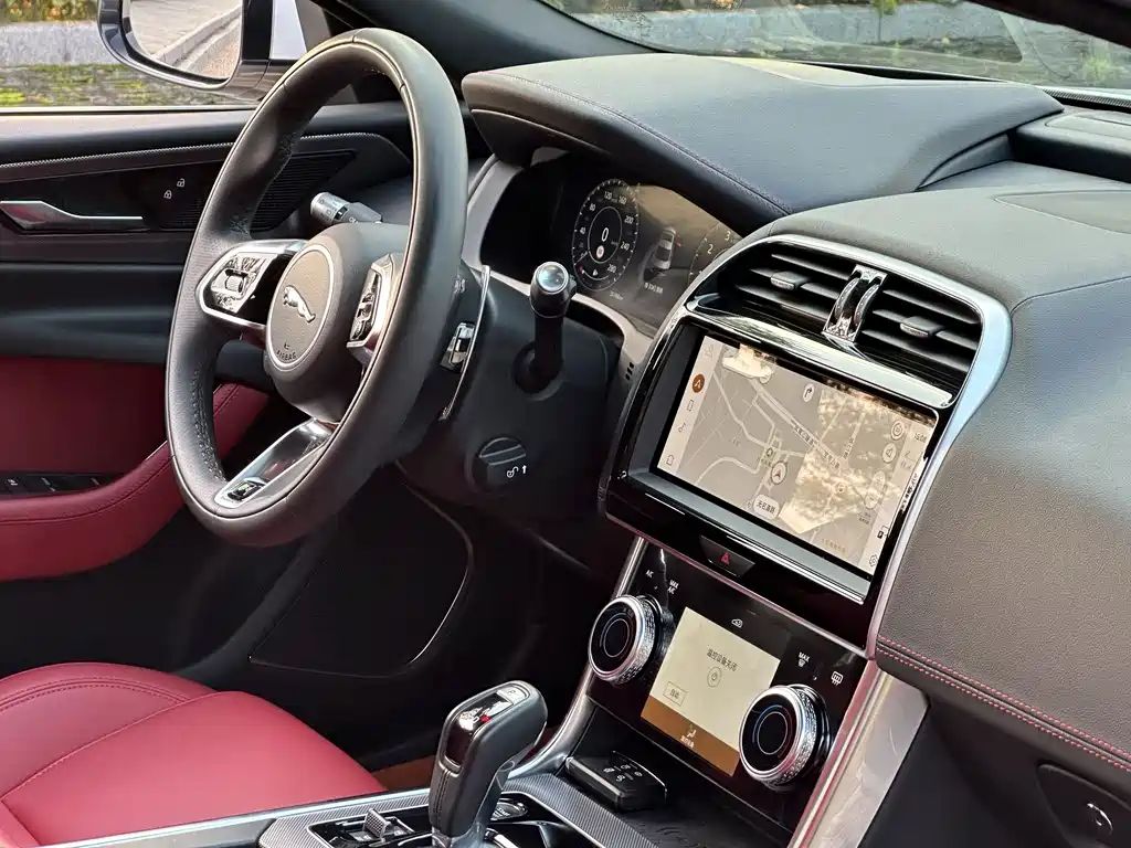 Jaguar XEL — миниатюра 8