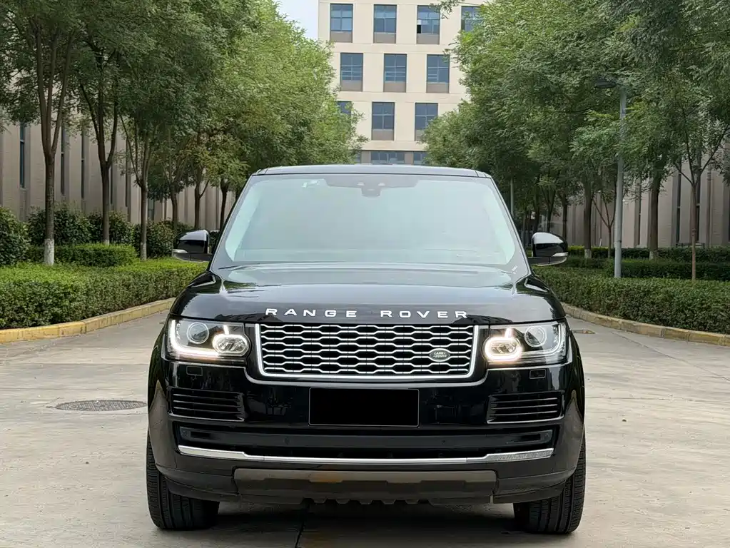 Land Rover Range Rover — миниатюра 3