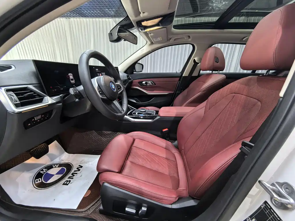 BMW i3 — миниатюра 9