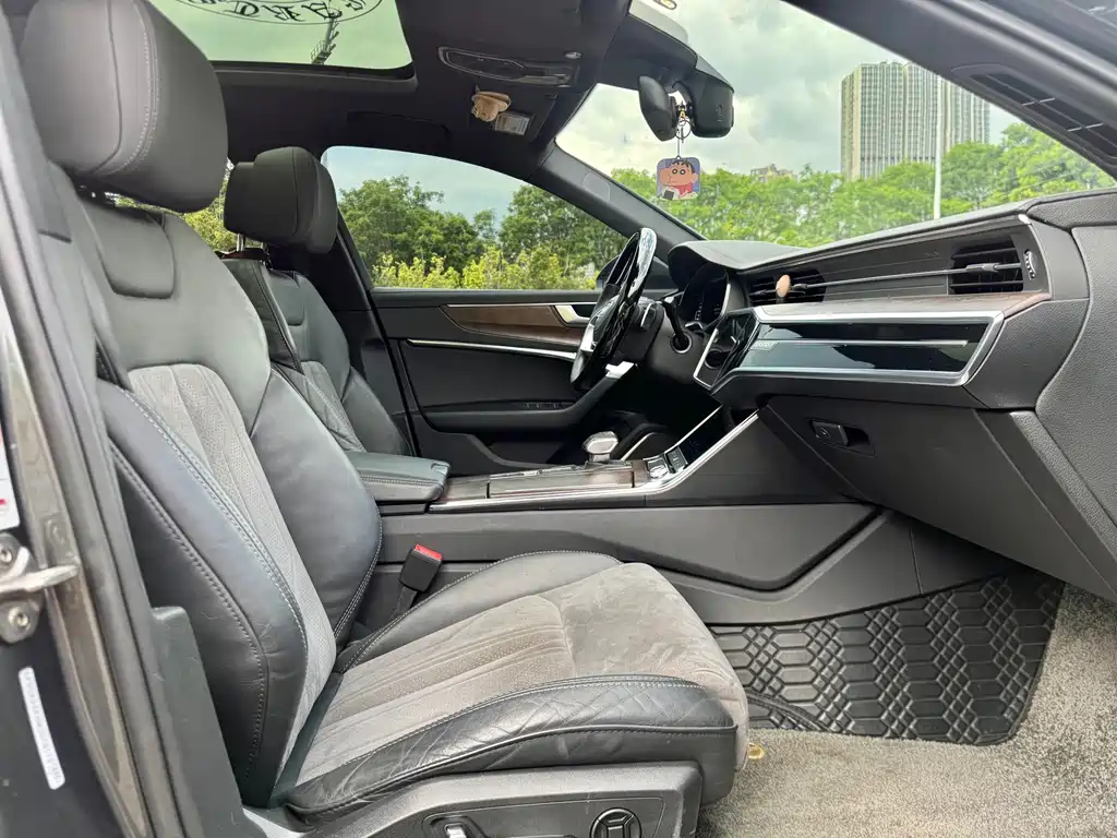 Audi A6L — миниатюра 18