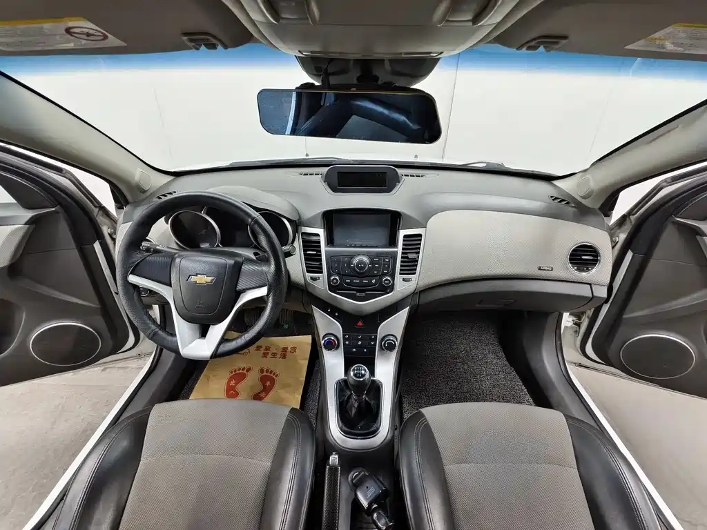Chevrolet Cruze 2012 1.6L SE MT
