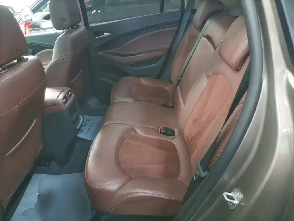 Buick Envision Plus — миниатюра 17