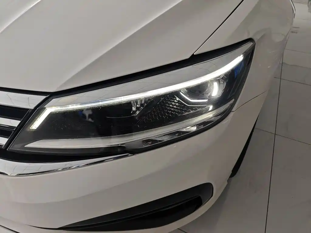 Volkswagen Lamando — миниатюра 9