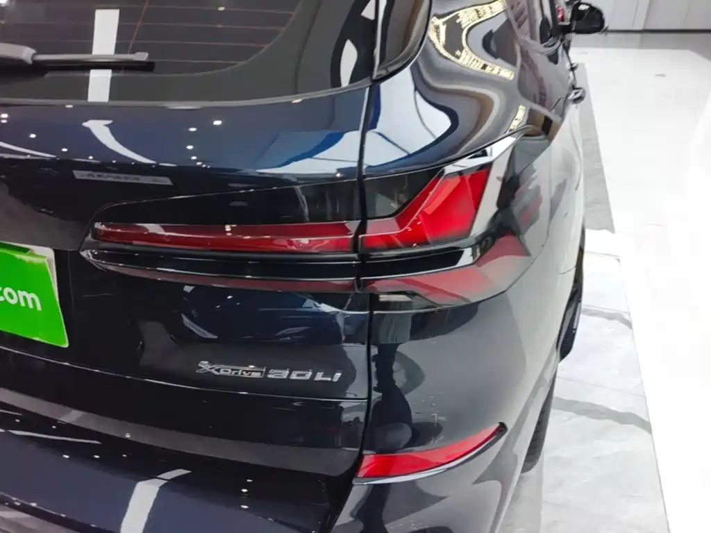 BMW X5 — миниатюра 8