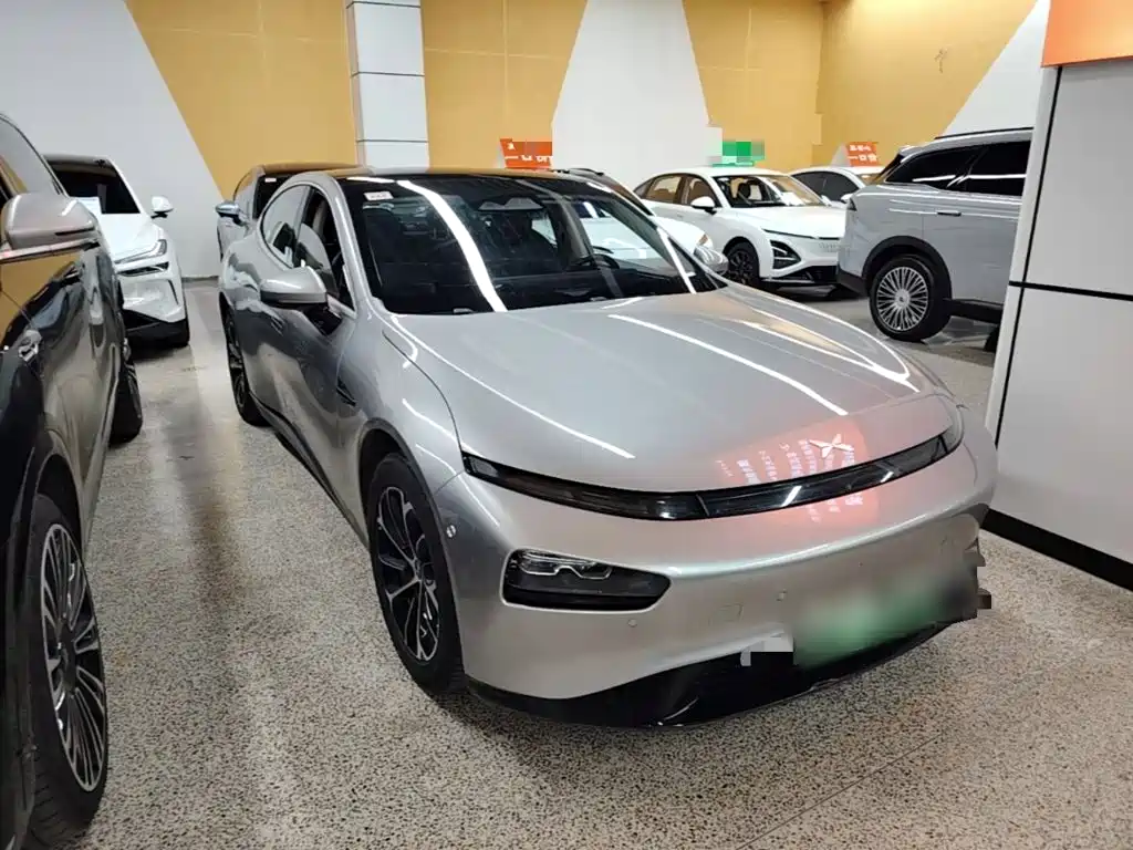 XPeng P7 — миниатюра 4