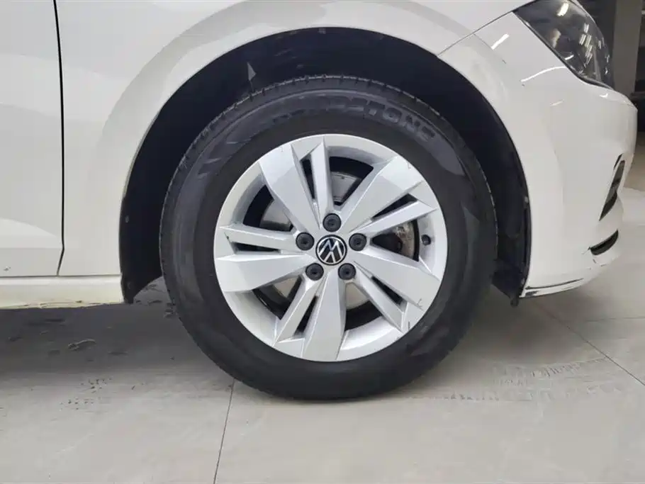 Volkswagen Polo 2021 Plus 1.5L AT