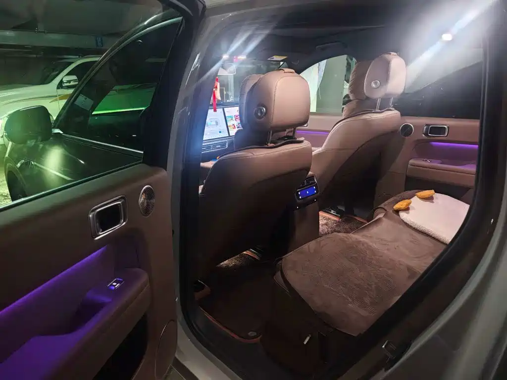 Li Auto Li L6 — миниатюра 10