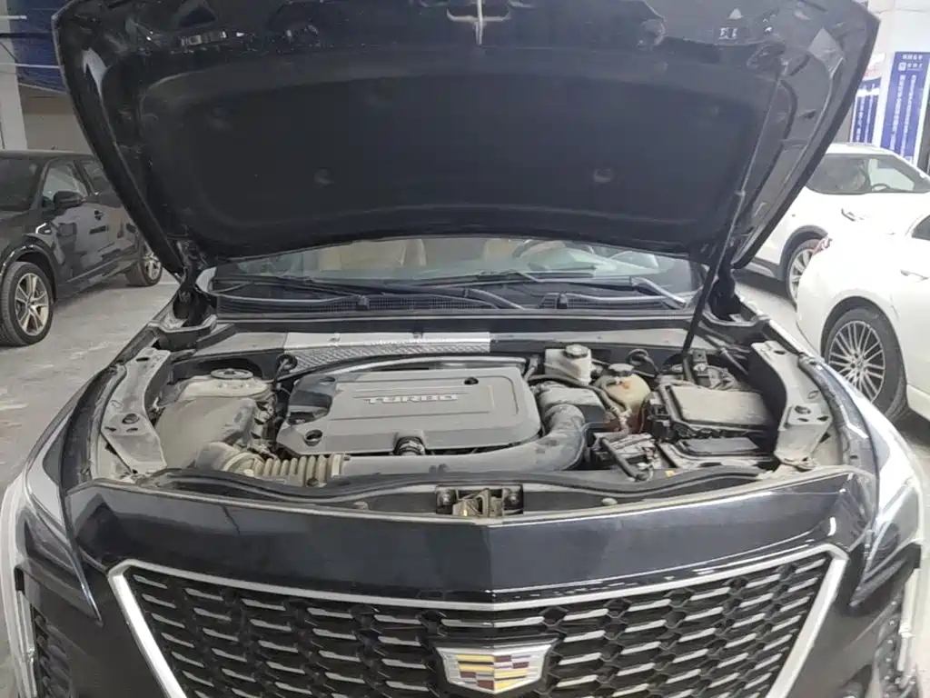 Cadillac XT4 — миниатюра 20