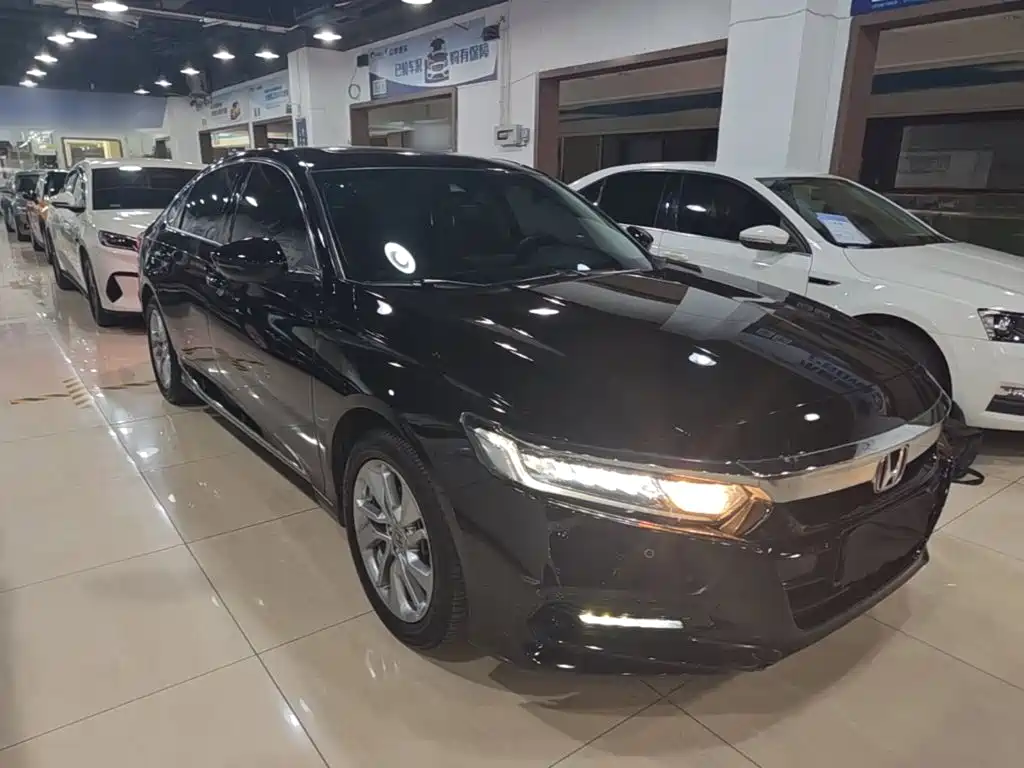 Honda Accord — миниатюра 4