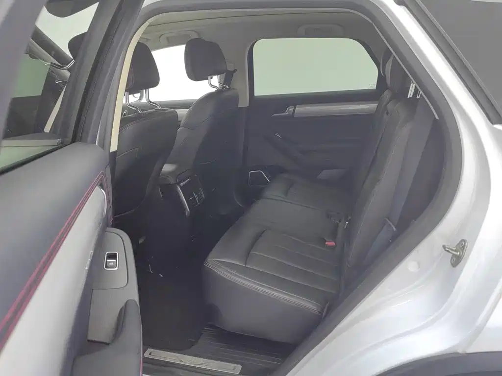 BYD Tang New Energy — миниатюра 15