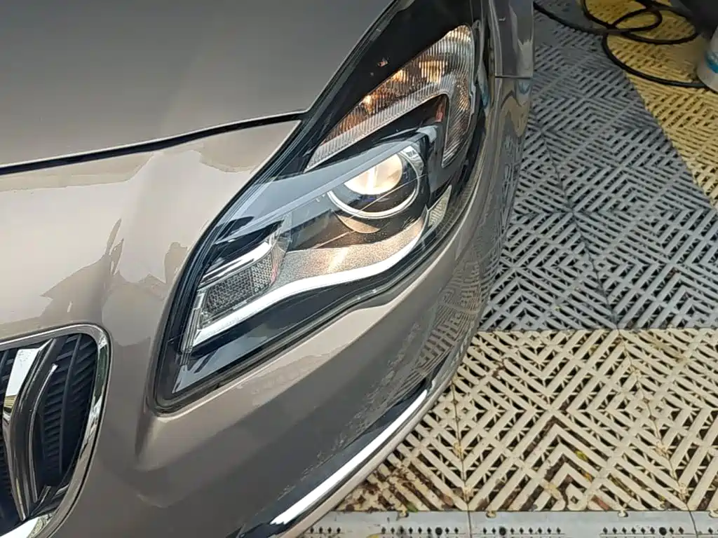 Buick Regal — миниатюра 24
