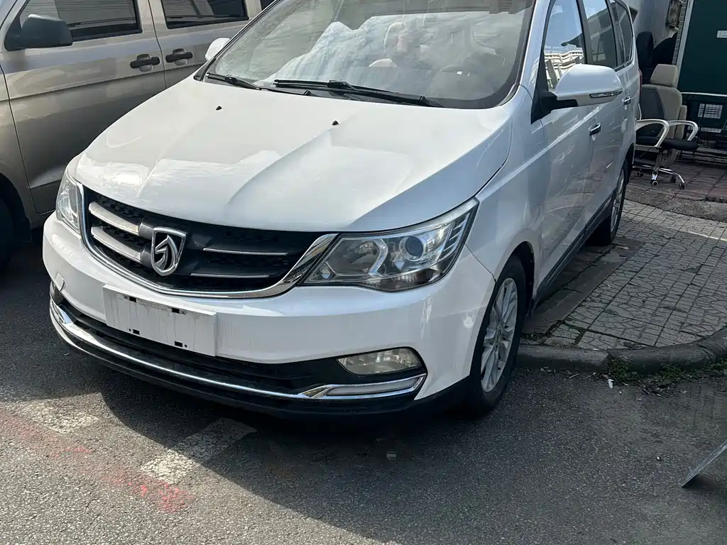 BAOJUN 730