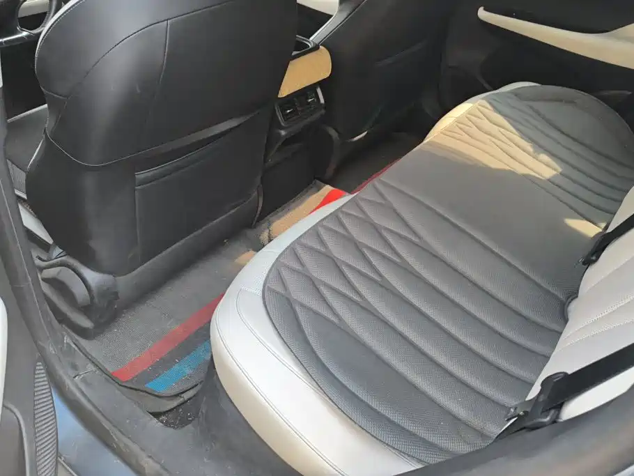 BYD Seal 05 DM-i — миниатюра 11