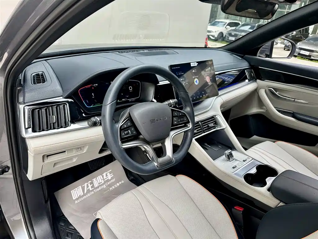 BYD Song Plus PLUS 2023 Champion DM-i 150KM Flagship PLUS
