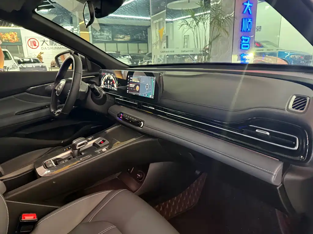 GAC Motor Shadow Leopard — миниатюра 13