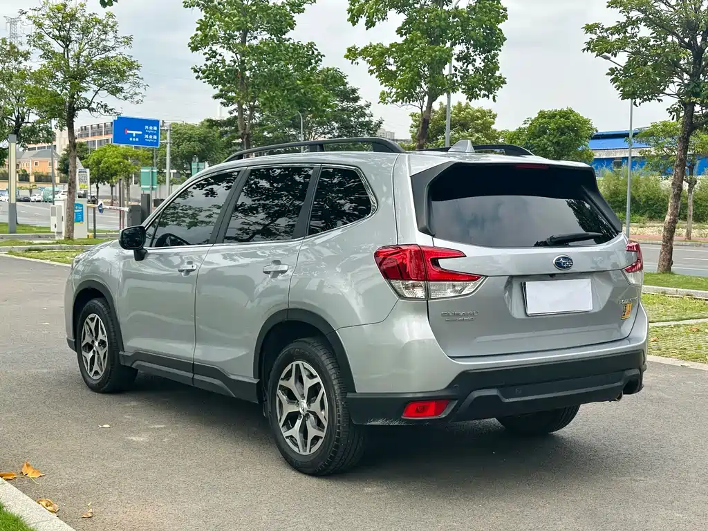 Subaru Forester — миниатюра 6