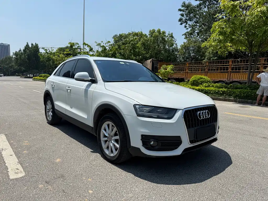 Audi Q3 — миниатюра 3