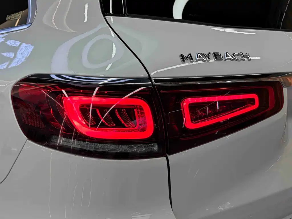 Mercedes-Benz GLS — миниатюра 11