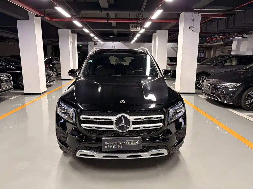 Mercedes-Benz GLB — миниатюра 2