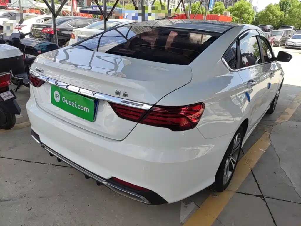 Geely Binrui — миниатюра 5